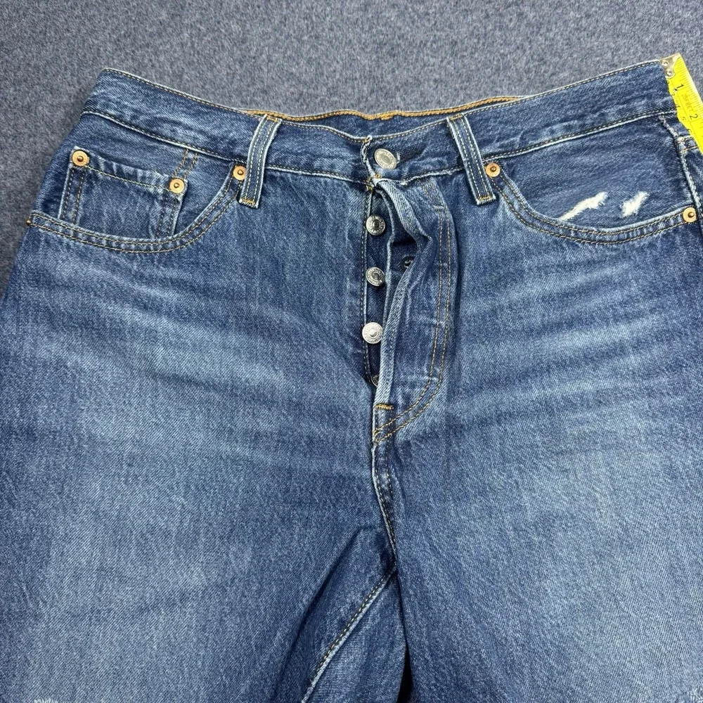 Levis 501 Womens 32 Original Cut Off Denim Shorts Blue Button Fly Y2K Distressed